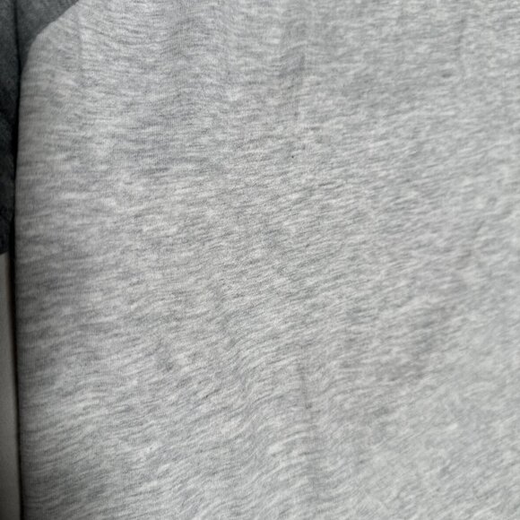 Express Men’s Raglan Tee – Medium - Picture 5 of 9